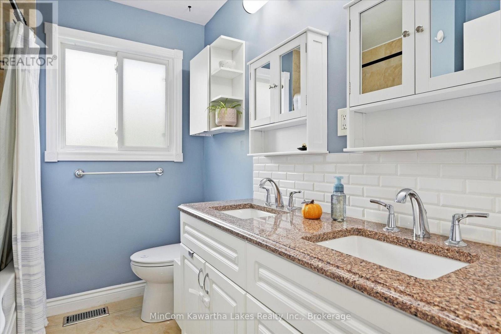 472 HIGHLAND ROAD - 25