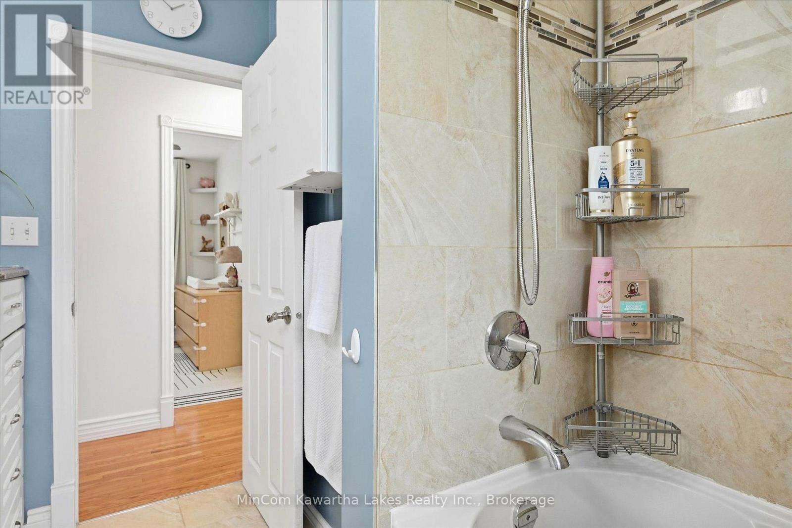 472 HIGHLAND ROAD - 27