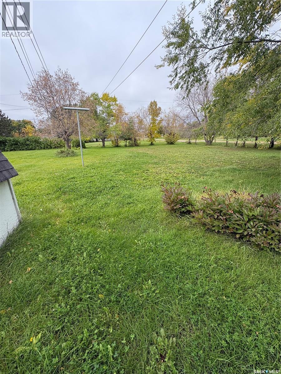 300 Livingstone Road, Pelly — photo 24
