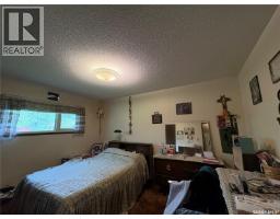 Office - 300 Livingstone Road, Pelly, SK S0A2Z0 Photo 10