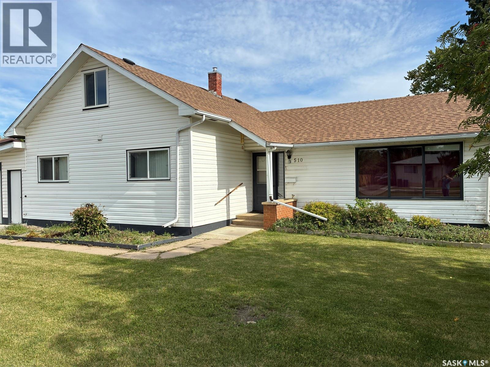 510 Centre STREET, Meadow Lake — photo 2