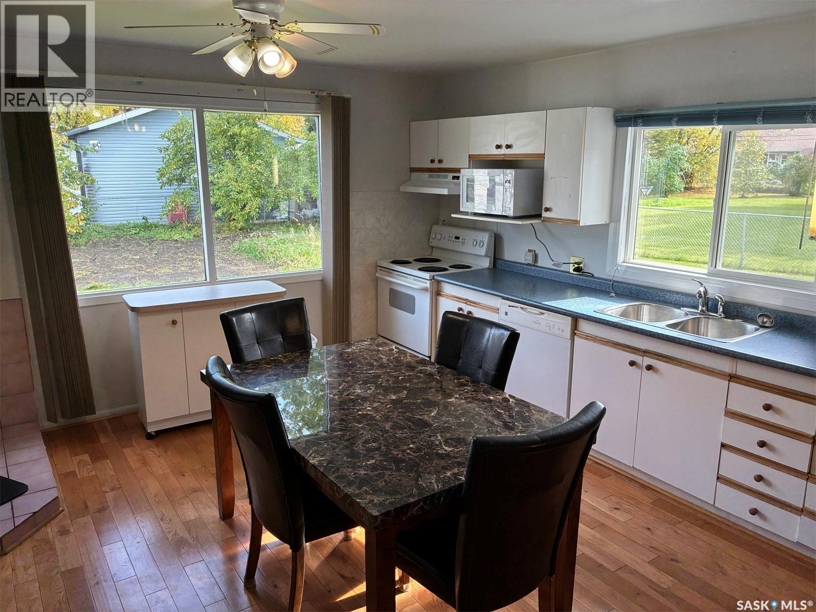 510 Centre STREET, Meadow Lake — photo 6