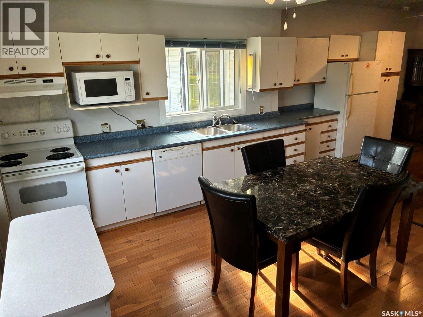 510 Centre STREET, Meadow Lake — photo 7
