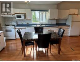 Storage - 510 Centre Street, Meadow Lake, SK S9X1E9 Photo 8