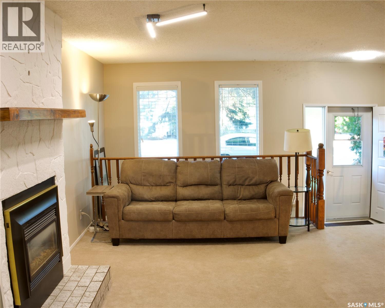 714 4th STREET S, Martensville — photo 3