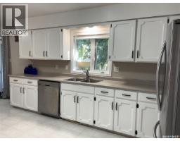 2pc Bathroom - 714 4th Street S, Martensville, SK S0K2T0 Photo 7