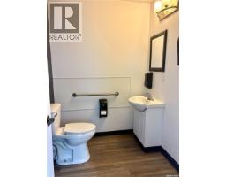 34 Sixth Avenue N, Yorkton, SK S3N0X5 Photo 7