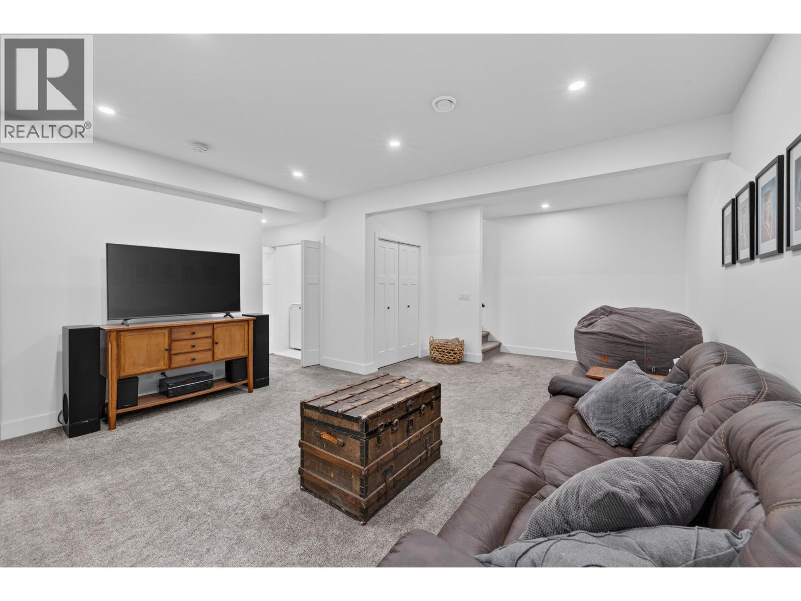 11212 114 AVENUE - 23