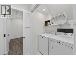 11212 114 Avenue, Fort St  John, BC V1J0R5 Photo 27