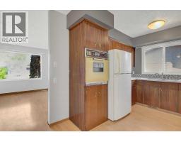 Family room - 9343 112a Avenue, Grande Prairie, AB T8V1W2 Photo 9
