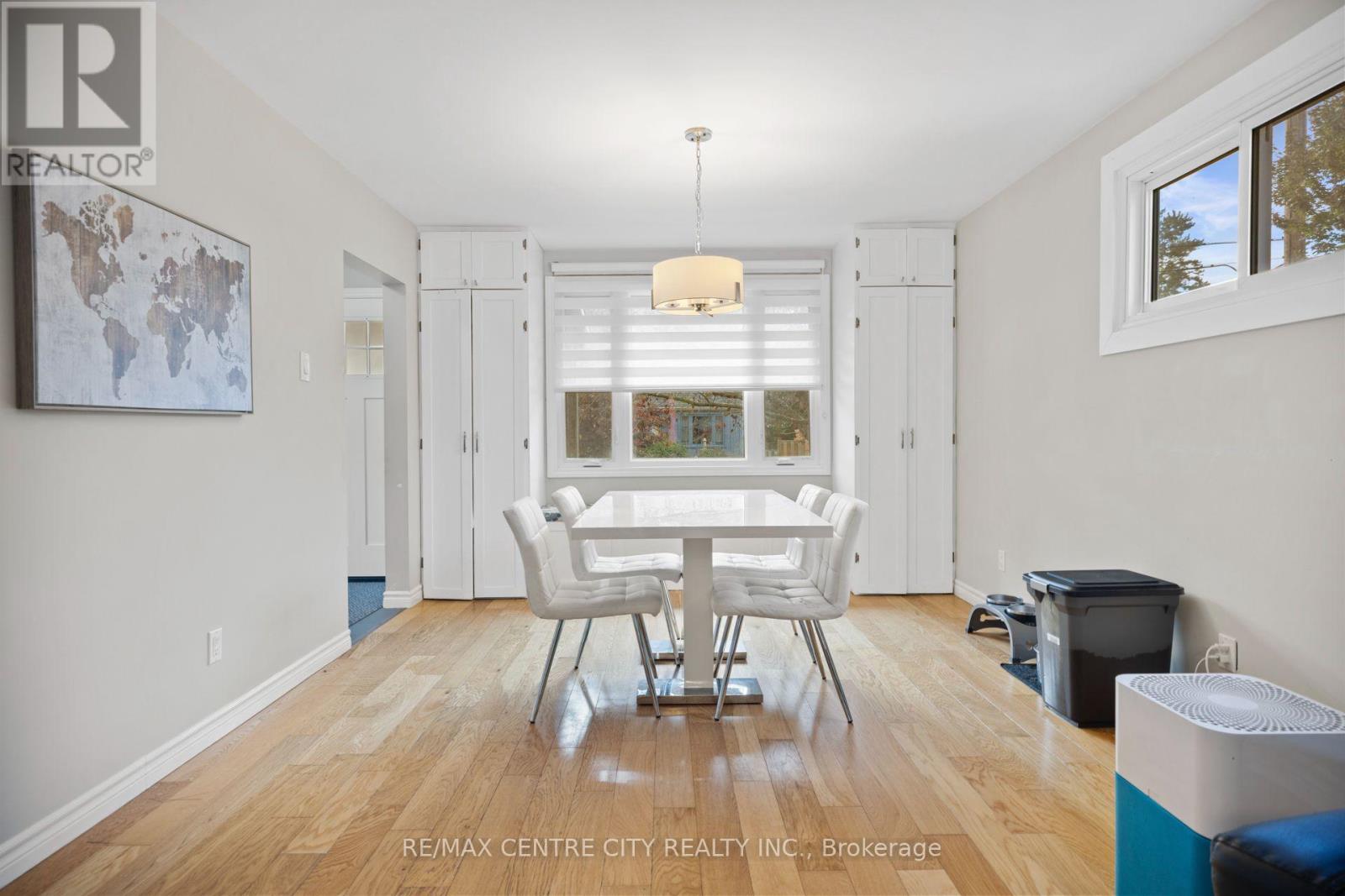 54 MILES STREET - Image 6