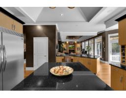 15972 37 Avenue, Surrey, BC V3Z0P1 Photo 11