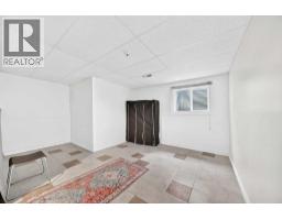 197 Cedardale Road Sw, Calgary, AB T2W5A8 Photo 29