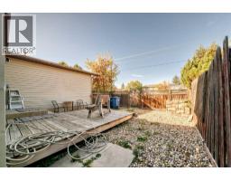 197 Cedardale Road Sw, Calgary, AB T2W5A8 Photo 37