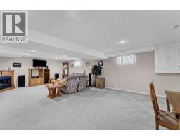 33 Park Meadows Drive Se, Medicine Hat, AB T1B4C3 Photo 33