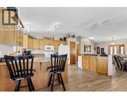 3pc Bathroom - 33 Park Meadows Drive Se, Medicine Hat, AB T1B4C3 Photo 12