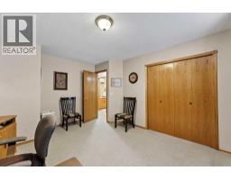 33 Park Meadows Drive Se, Medicine Hat, AB T1B4C3 Photo 20