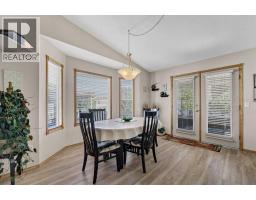 Family room - 33 Park Meadows Drive Se, Medicine Hat, AB T1B4C3 Photo 9