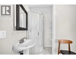 197 Cedardale Road Sw, Calgary, AB T2W5A8 Photo 21