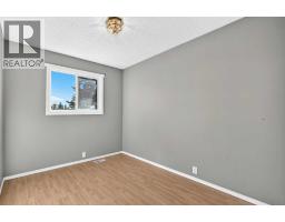 197 Cedardale Road Sw, Calgary, AB T2W5A8 Photo 24