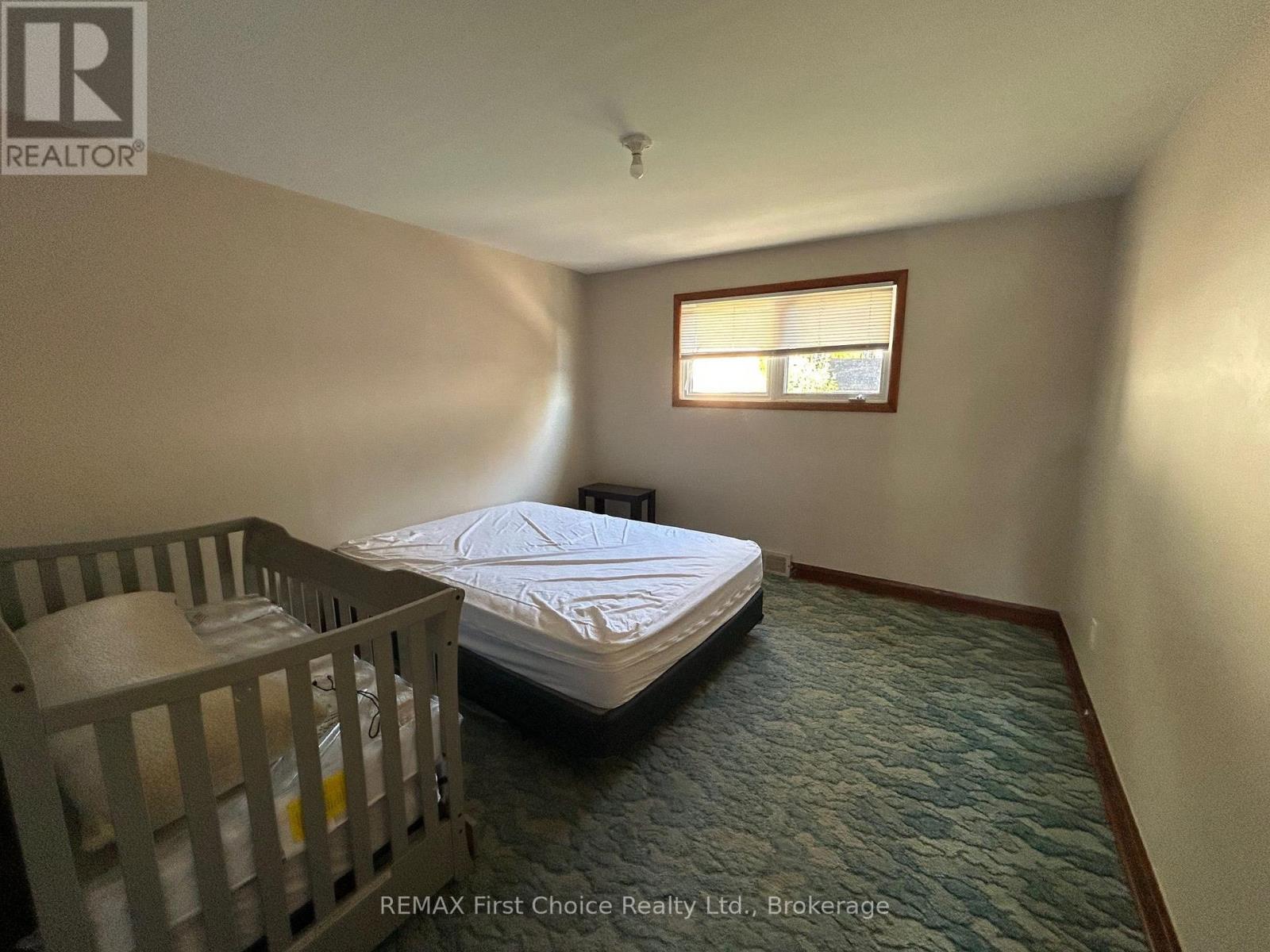 344 CORNWALL AVENUE - 12