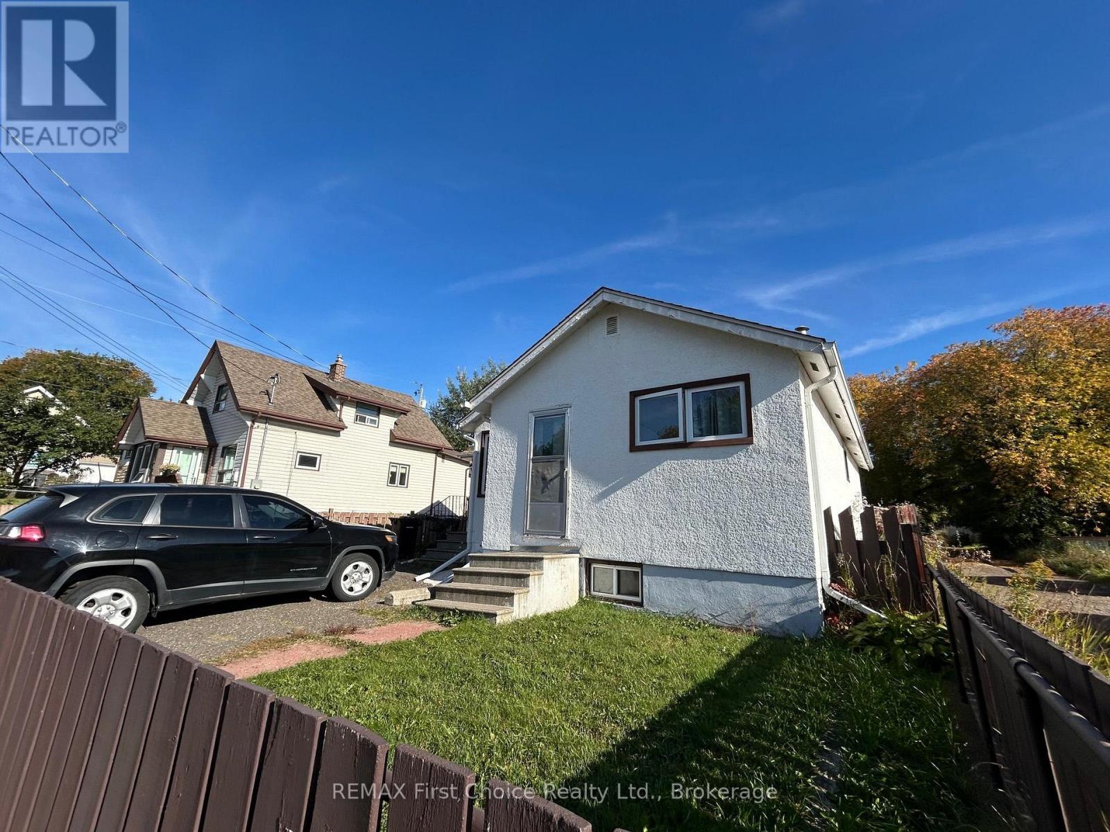 344 CORNWALL AVENUE - 2