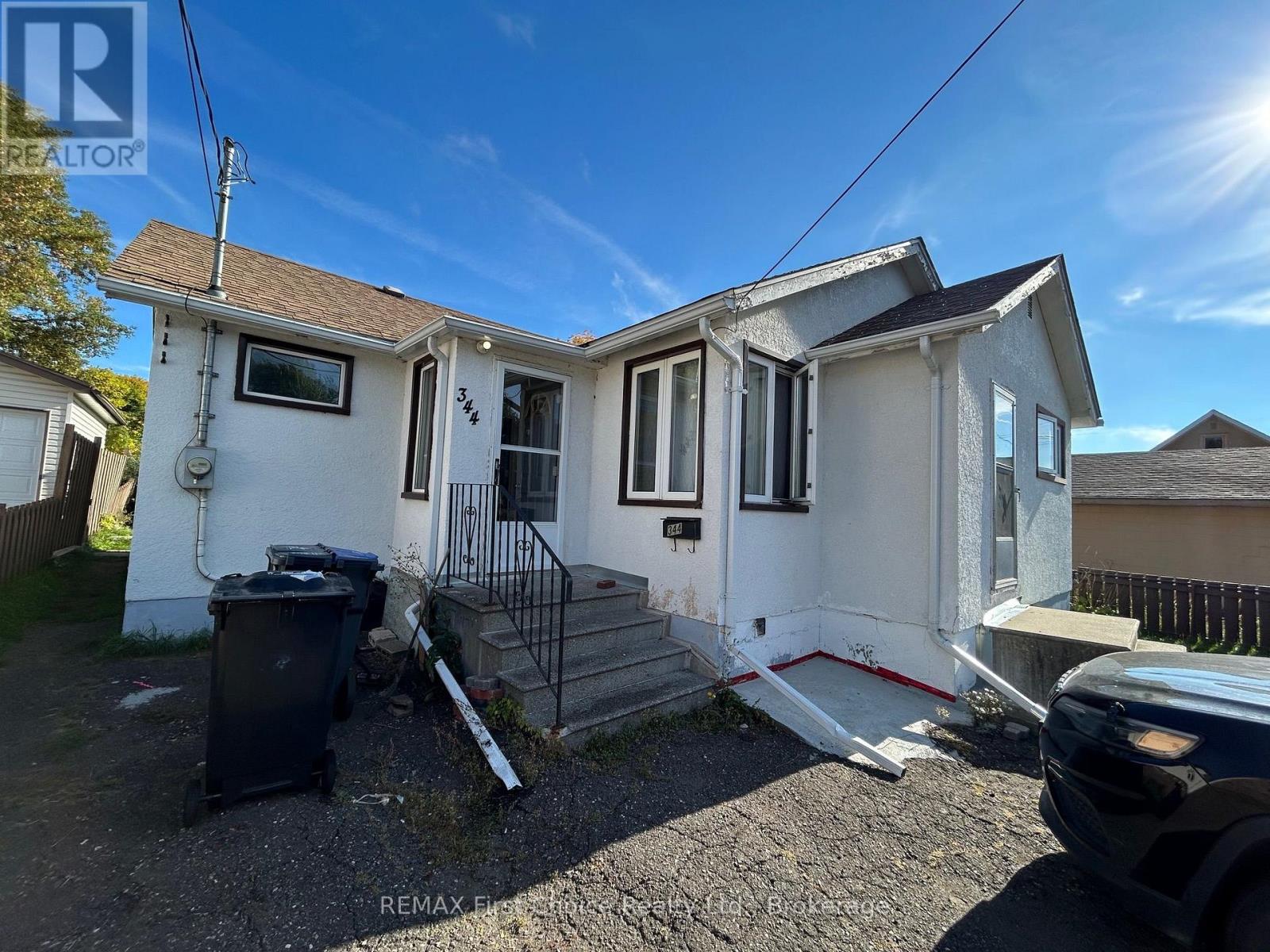 344 CORNWALL AVENUE - 3