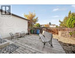 197 Cedardale Road Sw, Calgary, AB T2W5A8 Photo 36