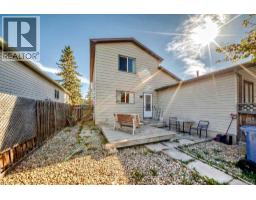 197 Cedardale Road Sw, Calgary, AB T2W5A8 Photo 38