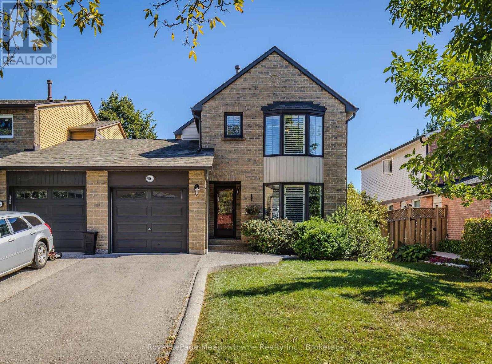 902 LAURIER AVENUE, Milton (TM Timberlea)