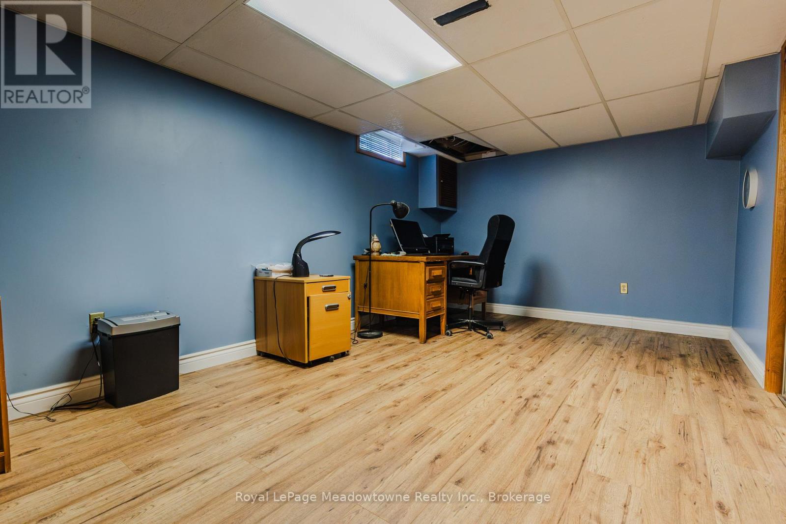902 LAURIER AVENUE - 30