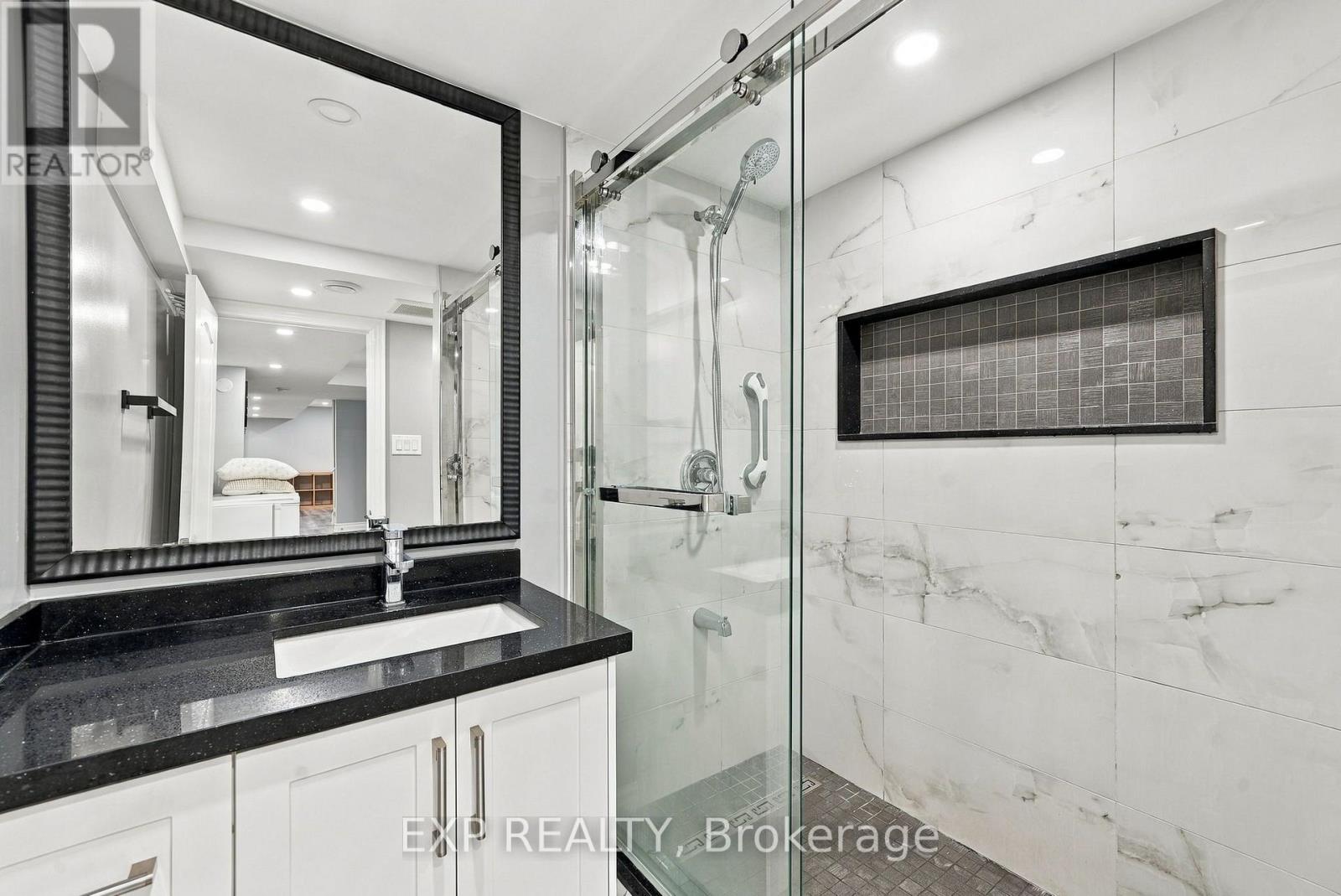 48 THACKERY DRIVE - 30