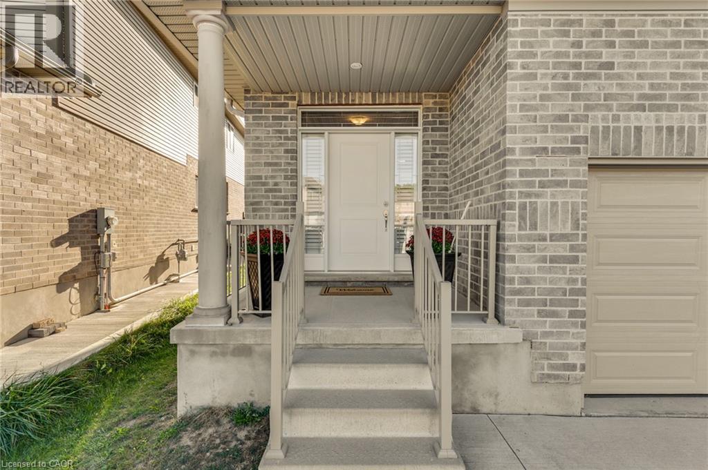 213 LADYSLIPPER Drive — photo 3