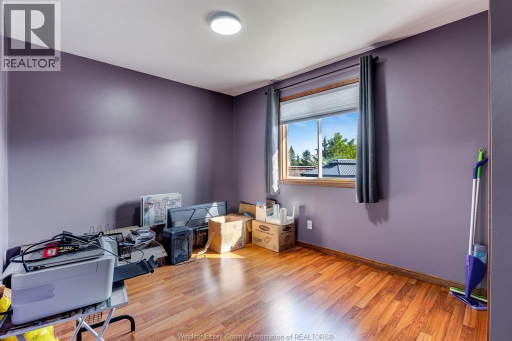 47 ROSE AVENUE - 16