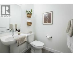Bedroom - 112 Halo Point, Cochrane, AB T4C3R9 Photo 8