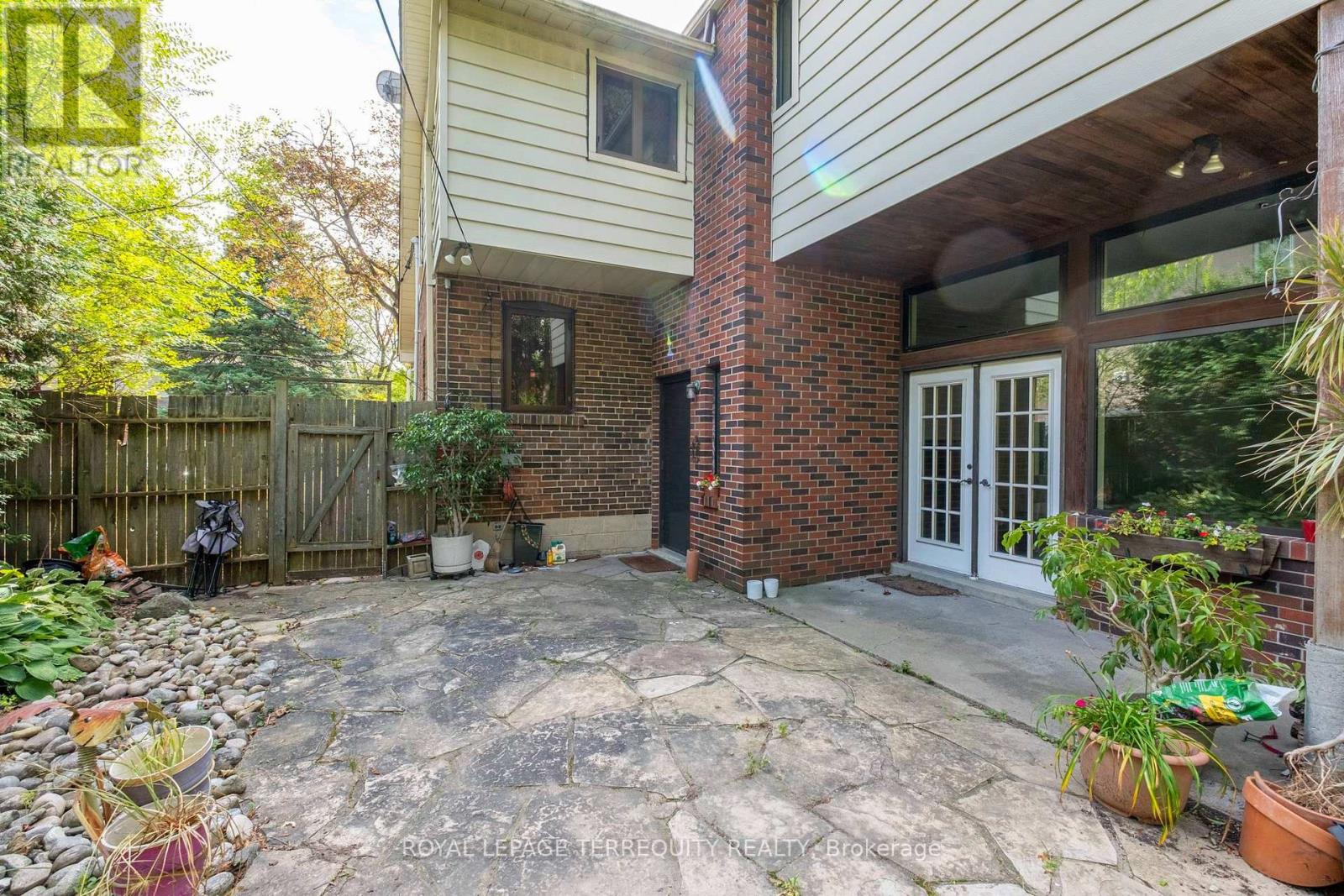 102 ANNDALE DRIVE - Image 25