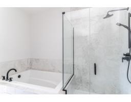 #42 7121 May Cr Nw, Edmonton, AB T6R0V9 Photo 12