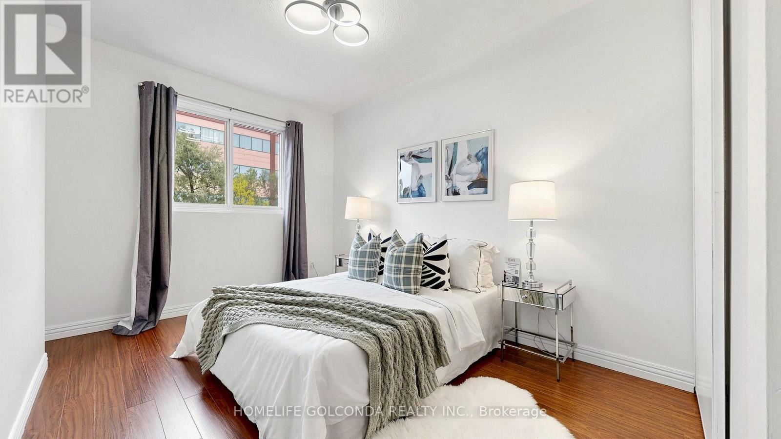 #69 1290 BRIDLETOWNE CIRCLE - 25