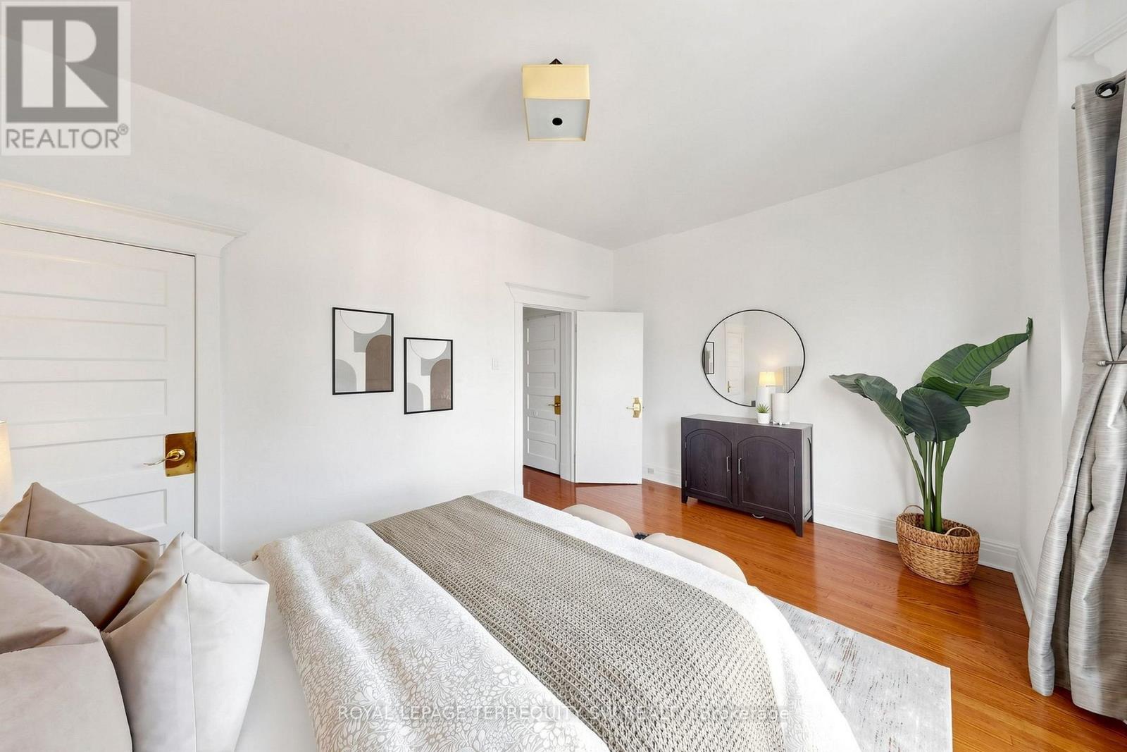 105 BARKER AVENUE - 14
