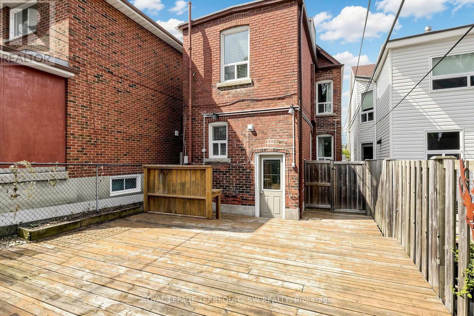 105 BARKER AVENUE - 23