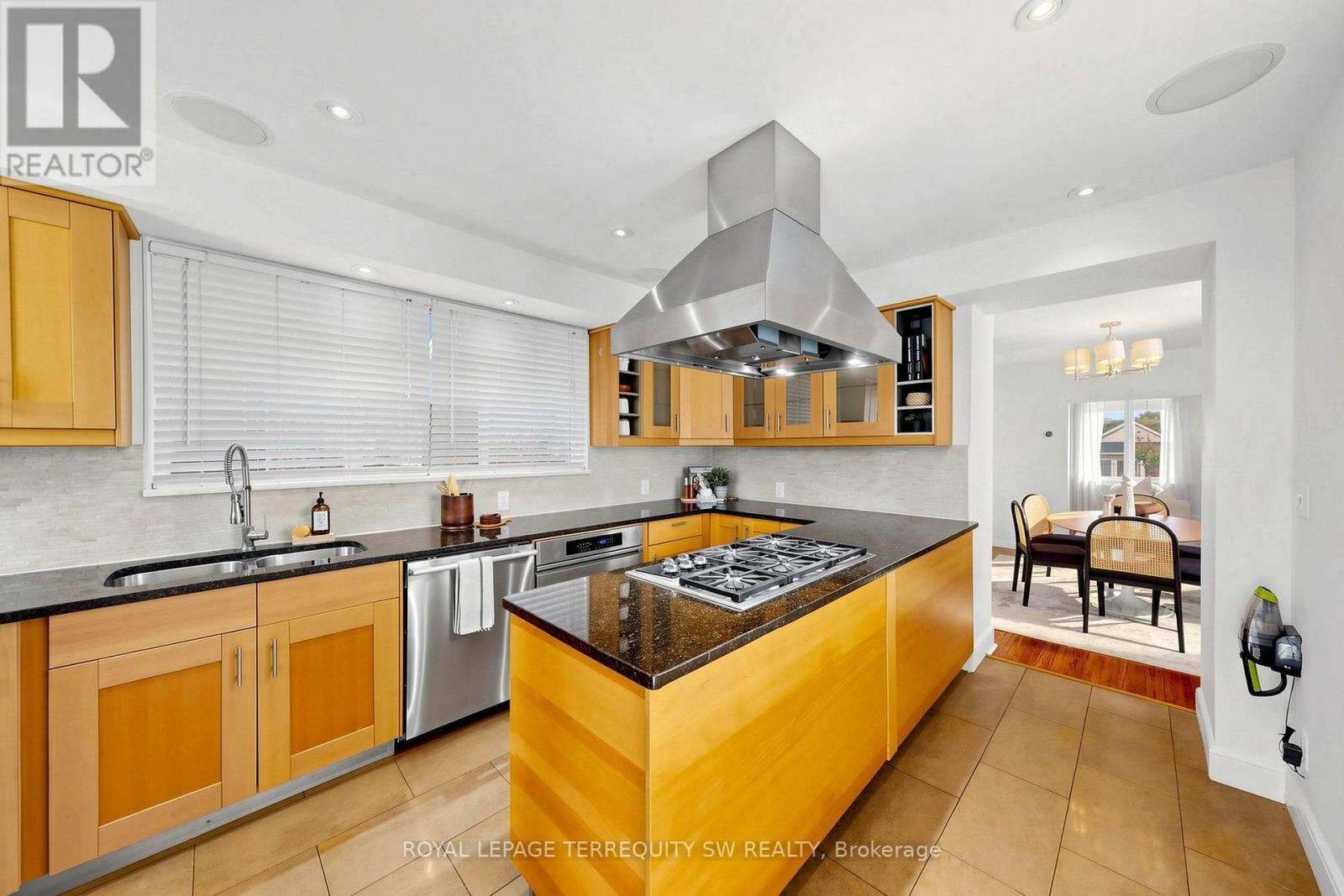 105 BARKER AVENUE - 9