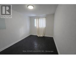 712 Annland Street, Pickering, ON L1W1B4 Photo 12