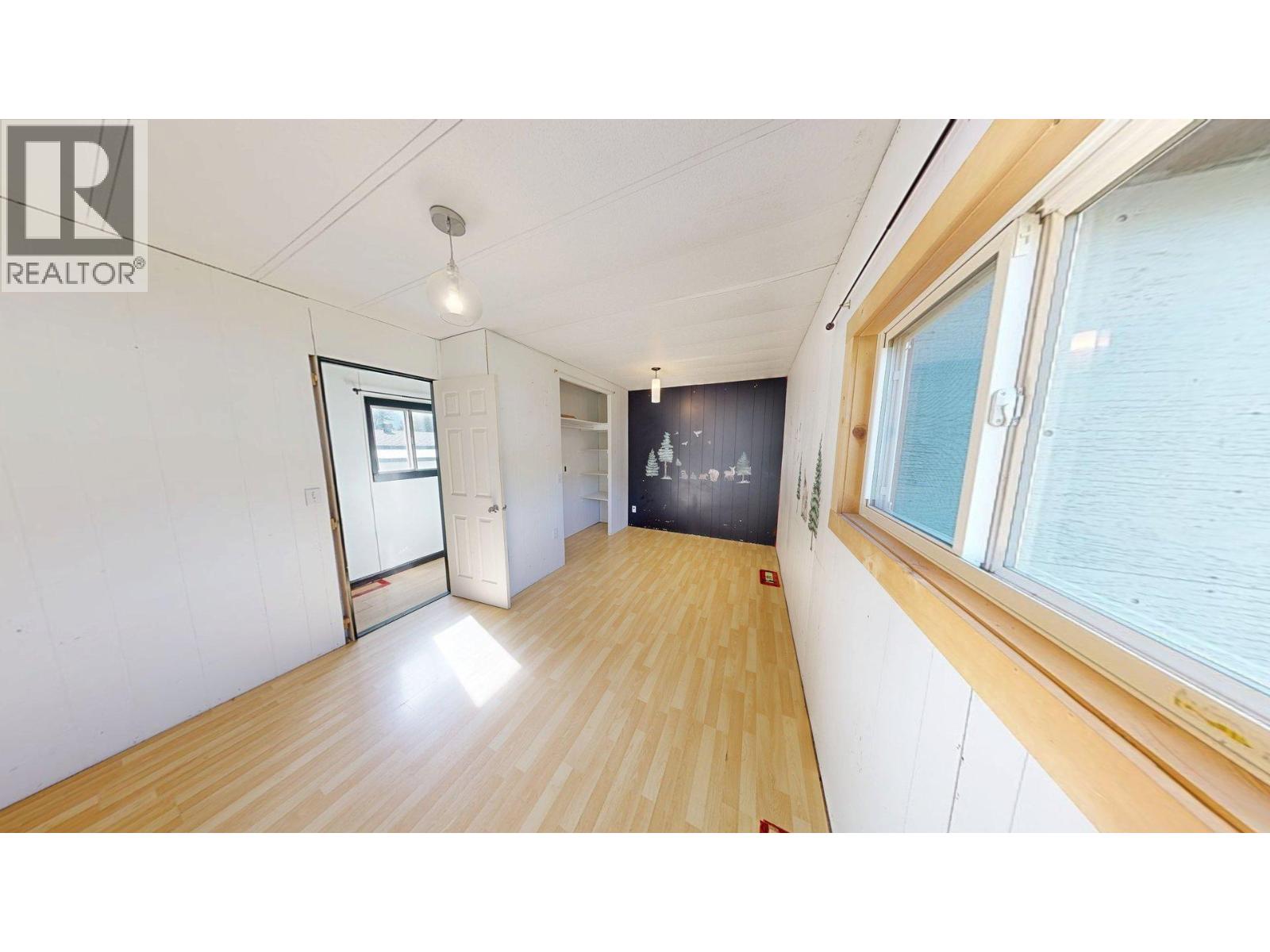 #20 1422 GOLDEN VIEW Road - 16