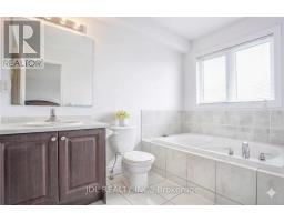 96 Firwood Drive, Richmond Hill, ON L4S0E8 Photo 10
