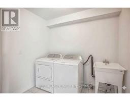 96 Firwood Drive, Richmond Hill, ON L4S0E8 Photo 12