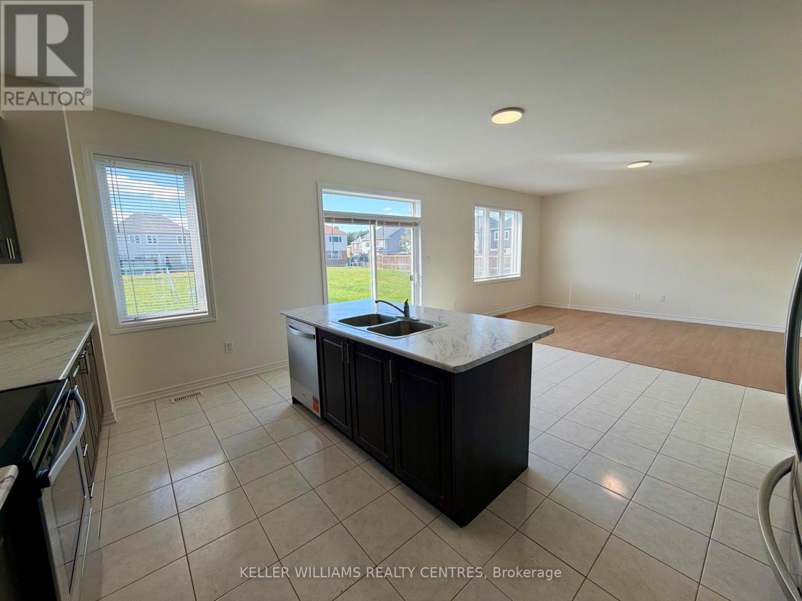 229 Brownley Lane, Essa photo 14
