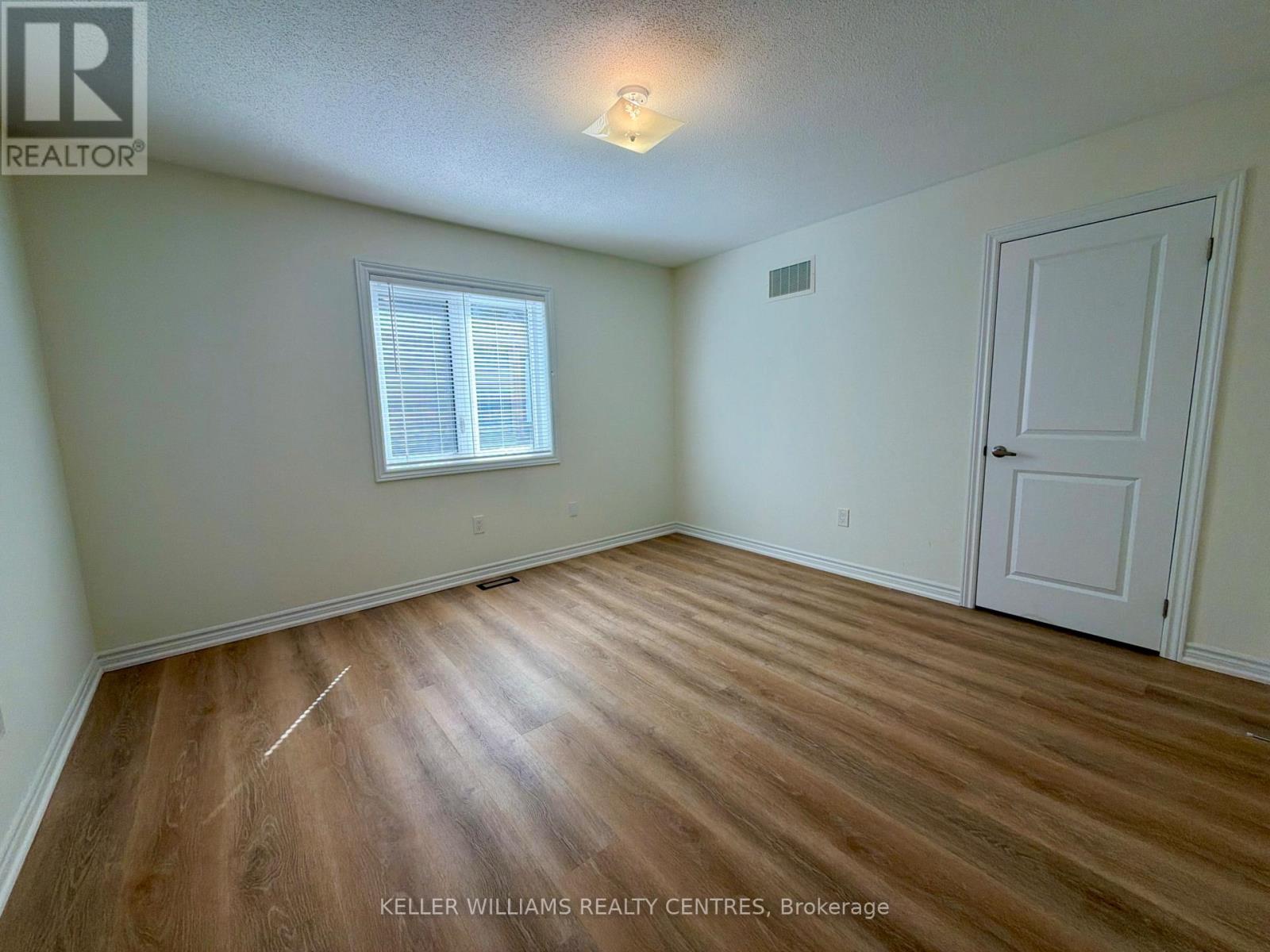 229 Brownley Lane, Essa photo 28