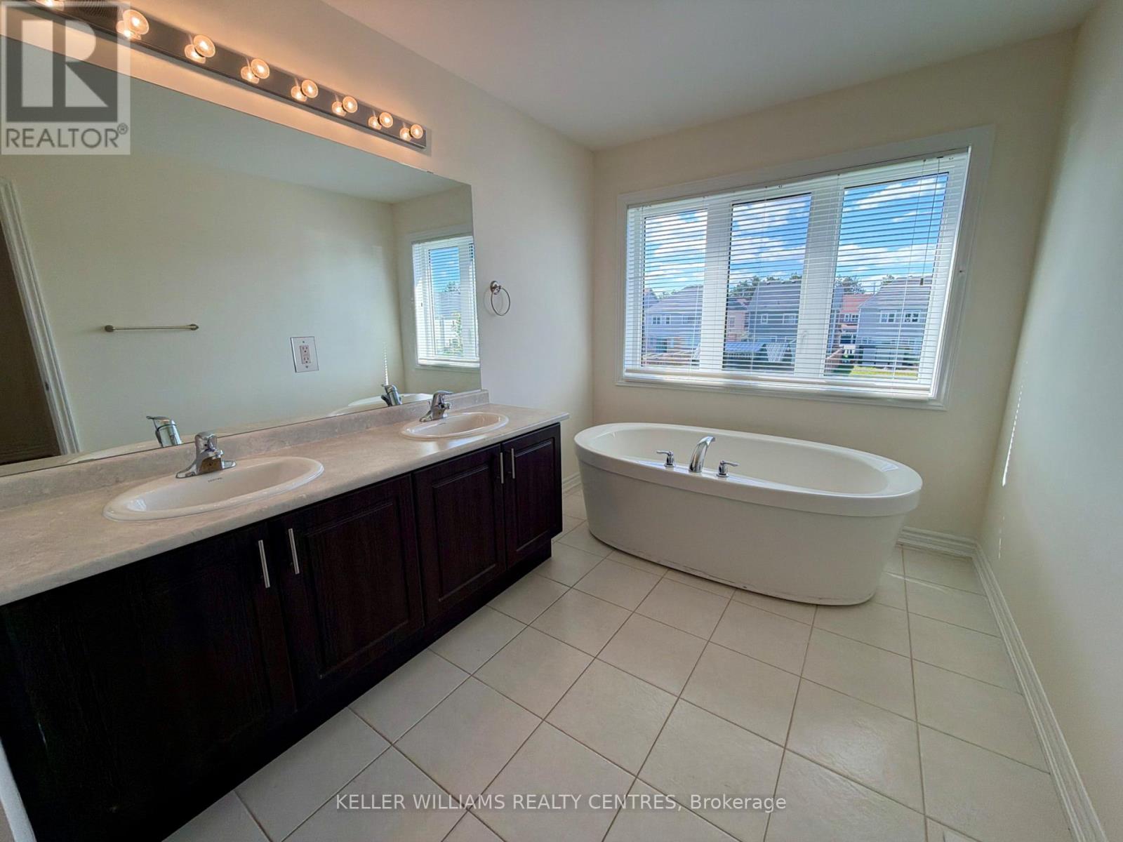229 Brownley Lane, Essa photo 35