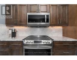 201 - 720 Yonge Street, Barrie, ON L9J0G9 Photo 14