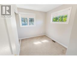 958 Smithside Court, Peterborough, ON K9J8E2 Photo 18